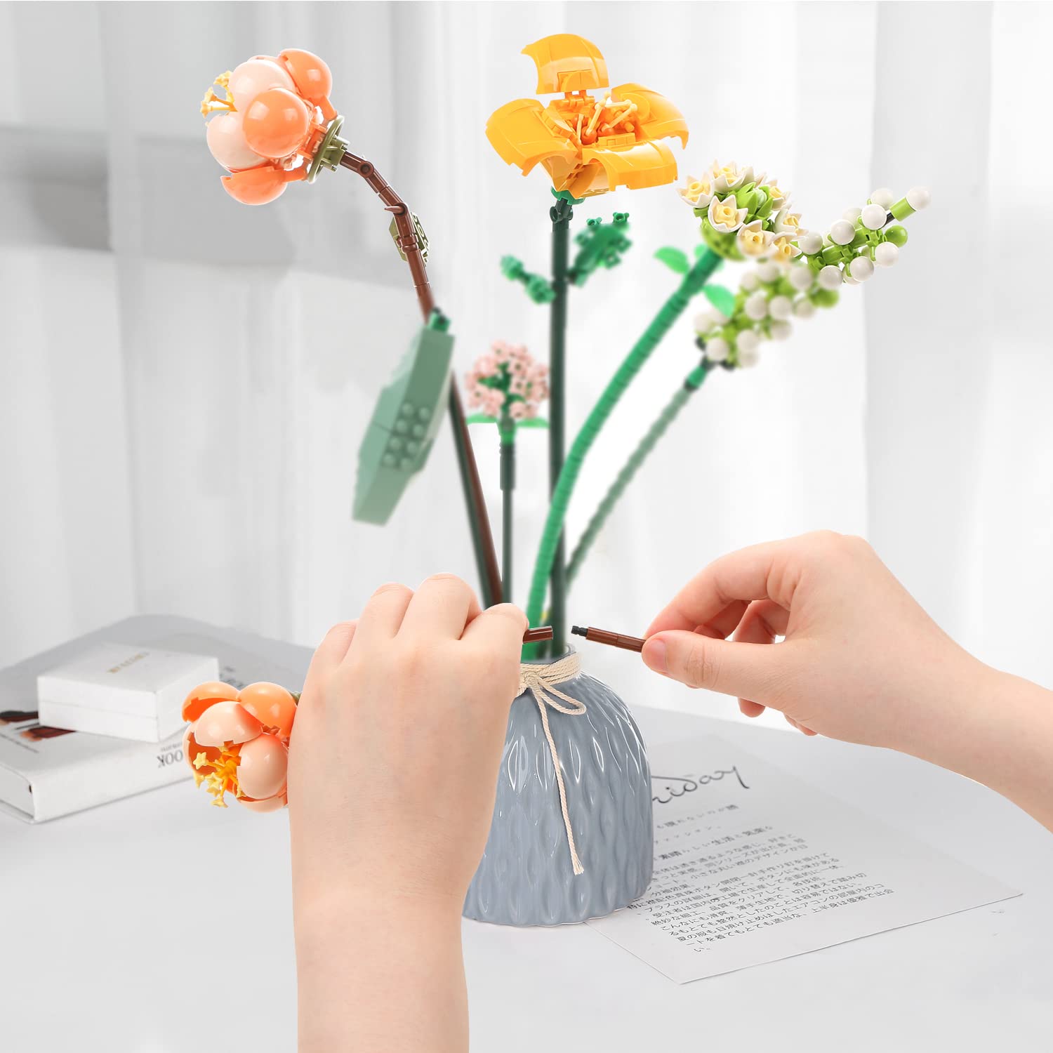 MEIEST Mini Building Blocks Flower Bouquet Plant Model Set,Creative DIY Artificial Flowers Botanical Collection Construction Bricks Toy for Kids