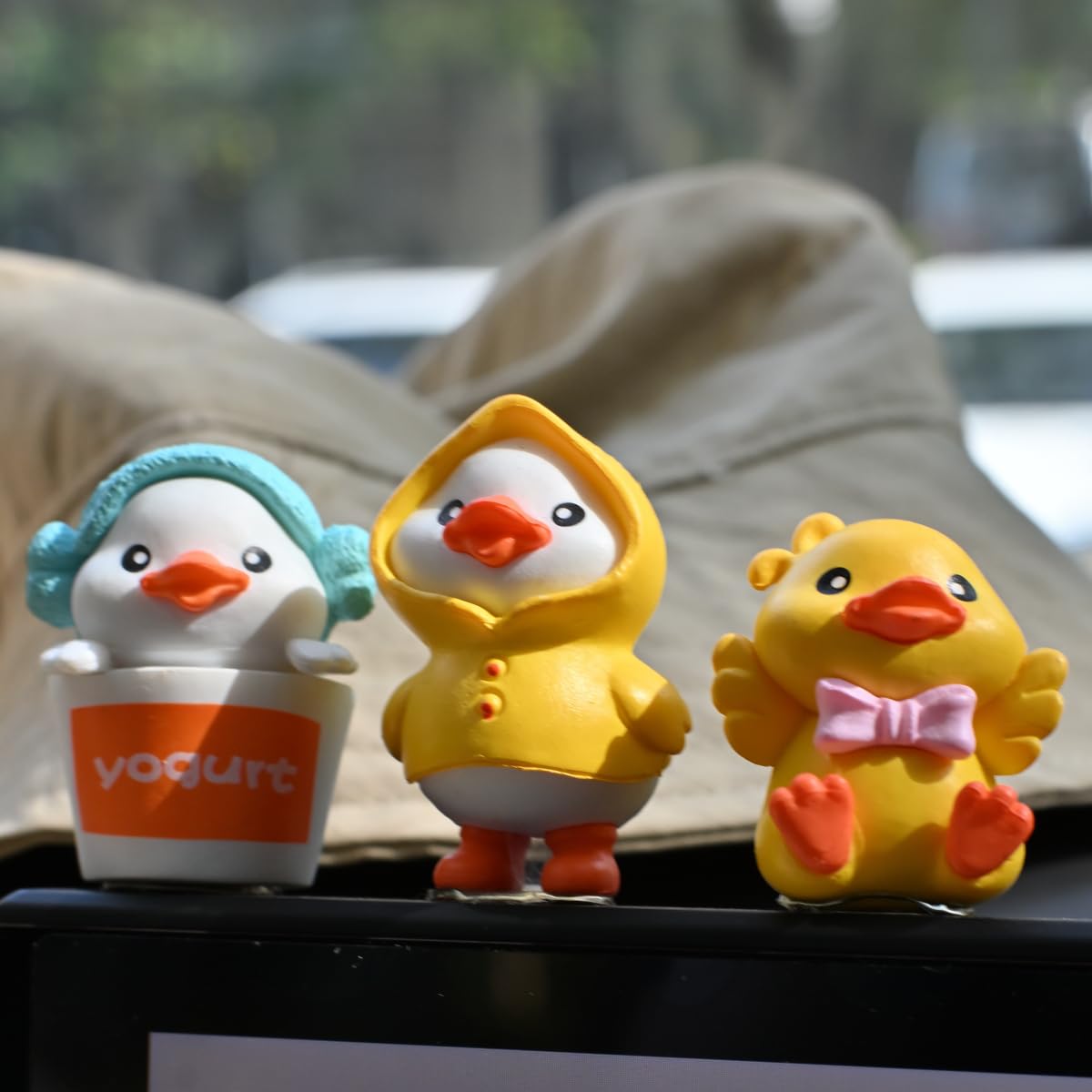Geermolan 6 PCS Cute Mini Duck Car Accessories Interior Dashboard Decorations, Funny Duckling Home Party Decorations Fairy Garden Landscape Décor