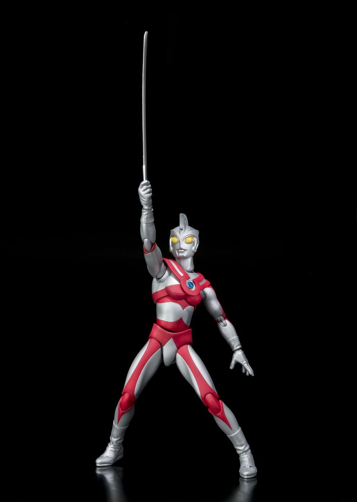 TAMASHII NATIONS Bandai Ultraman Ace Action Figure