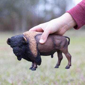 Safari Ltd. Bison Figurine - Detailed 8.25" Plastic Model Figure - Fun Educational Wildlife Play Toy for Boys, Girls & Kids Ages 3+