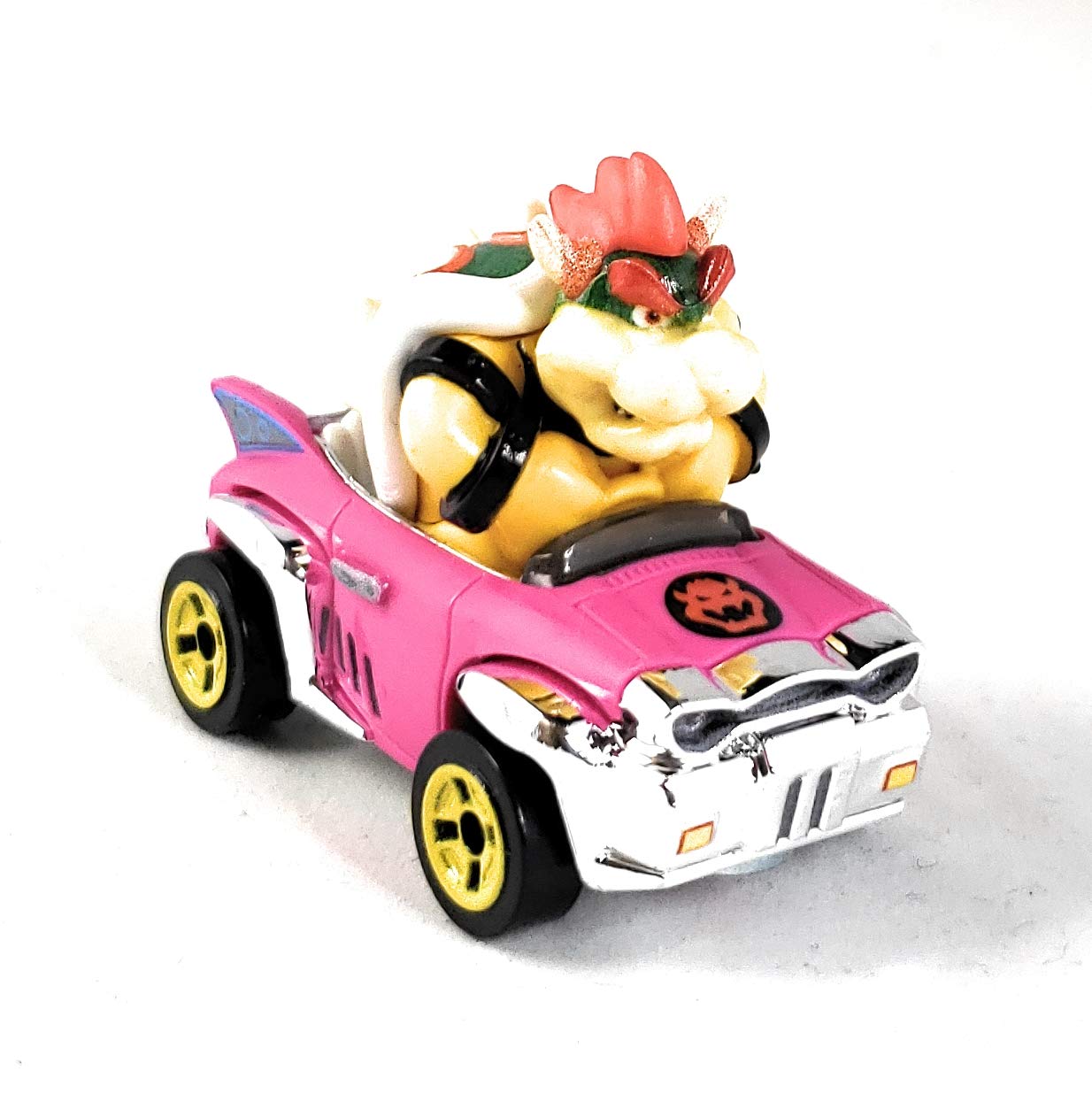 Hot Wheels Mariokart 4-Pack Exclusive Black Yoshi P-Wing Mario Bowser Luigi