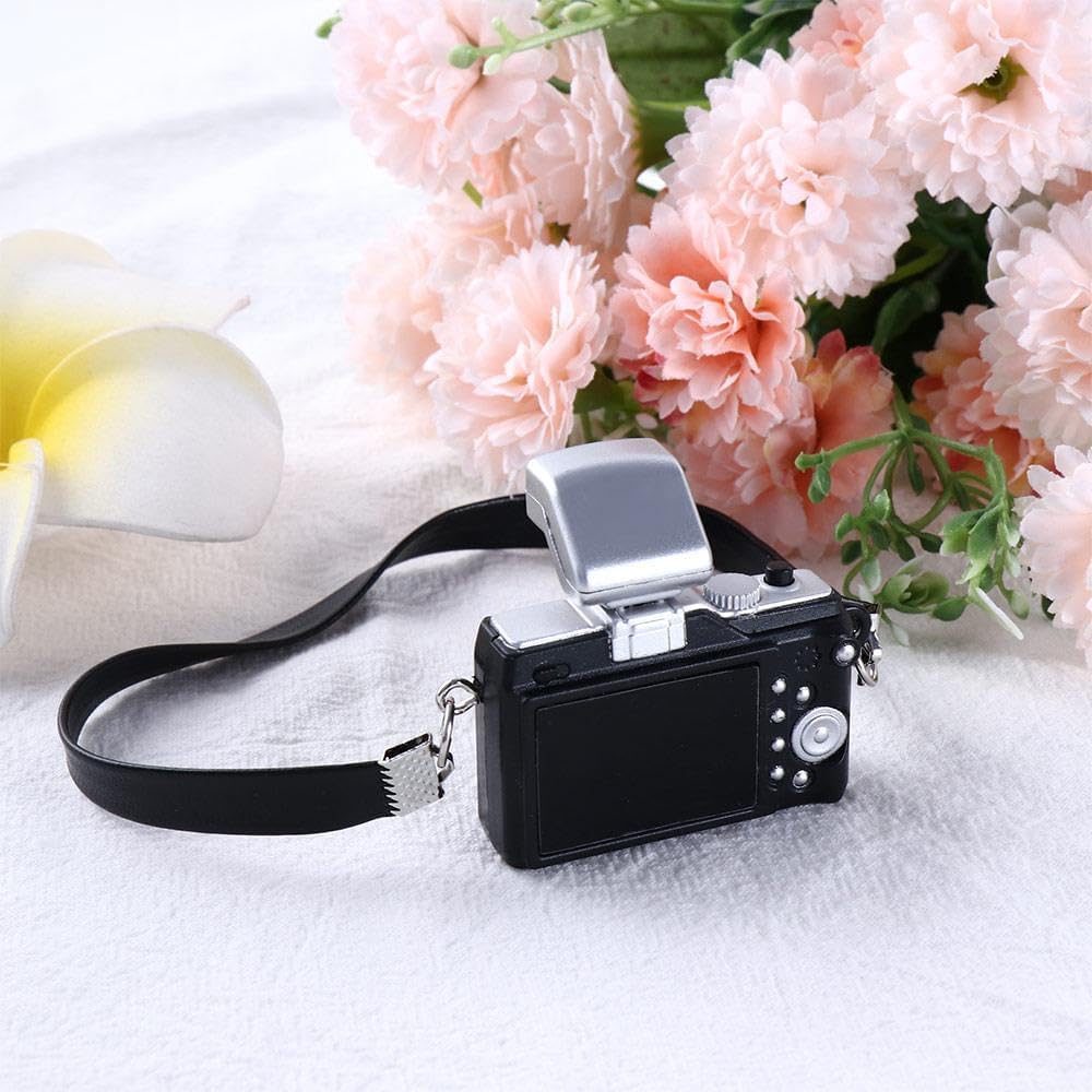 Black Mini Camera for Dolls, Dollhouse Miniature Digital SLR Camera, Vintage Style, Plastic, 1:12 Scale, Retro Theme, Dollhouse Accessory