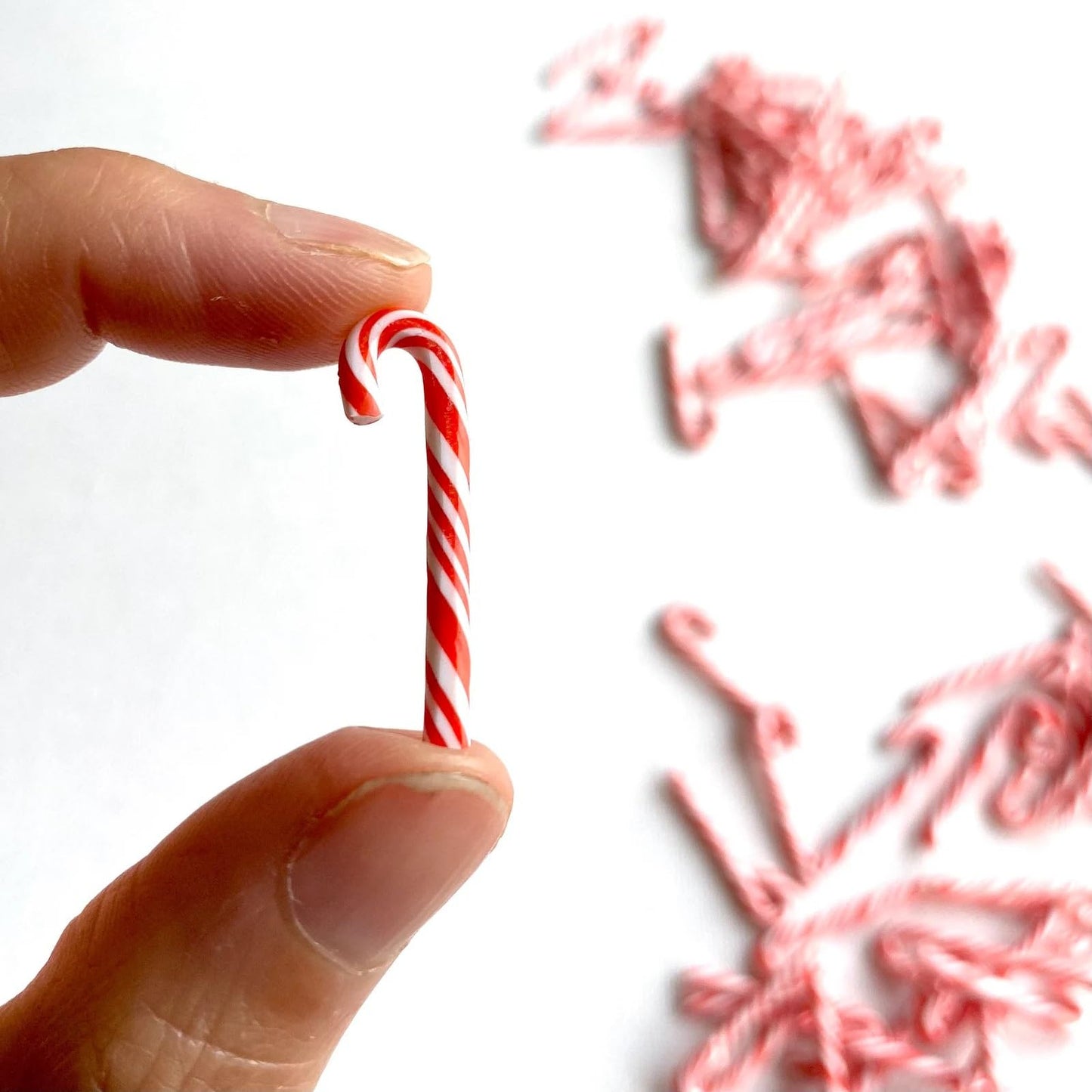 Miniature Candy Canes, Peppermint Embellishments, Non-Edible Tiny Mini Small Christmas Craft, Dollhouse Miniatures Polymer Clay (20PCS)