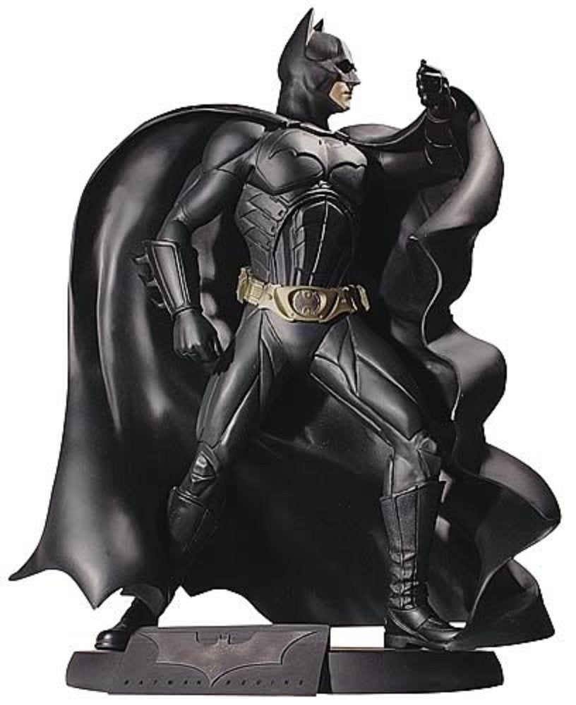 Batman Begins: Batman Statue