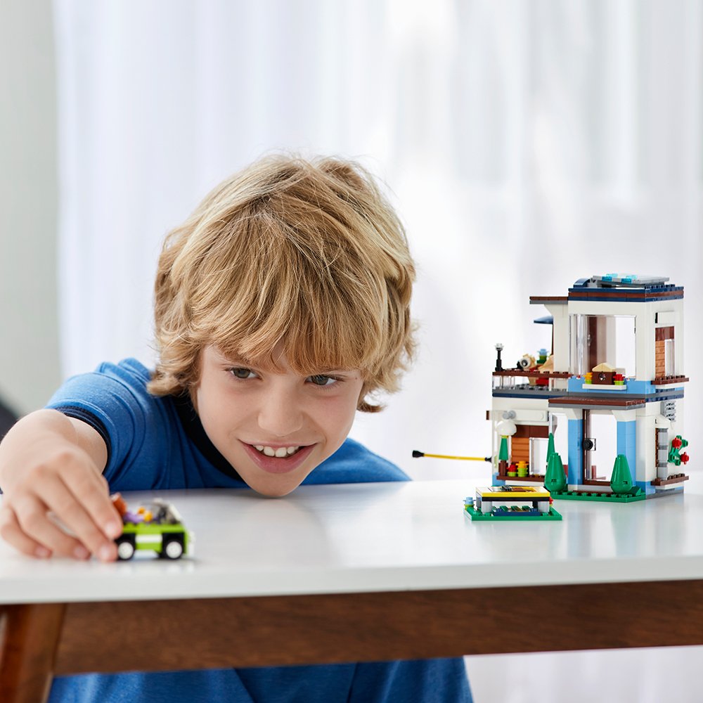 LEGO Creator Modular Modern Home 31068 Building Kit (386 Piece)