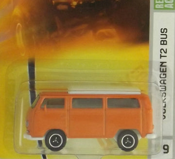 Matchbox 2008 Outdoor Adventure Series #4 of 12 Volkswagen VW T2 Bus Collector Number 79