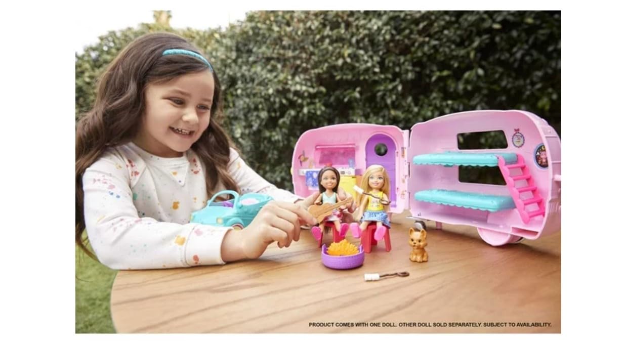 Barbie Chelsea Doll Playset (Camper)
