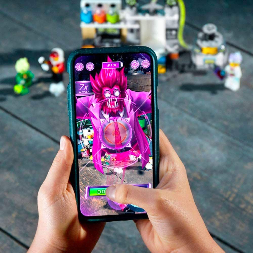 LEGO Hidden Side J.B.’s Ghost Lab 70418 Building Kit, Ghost Playset for 7+ Year Old Boys and Girls, Interactive Augmented Reality Playset (174 Pieces)