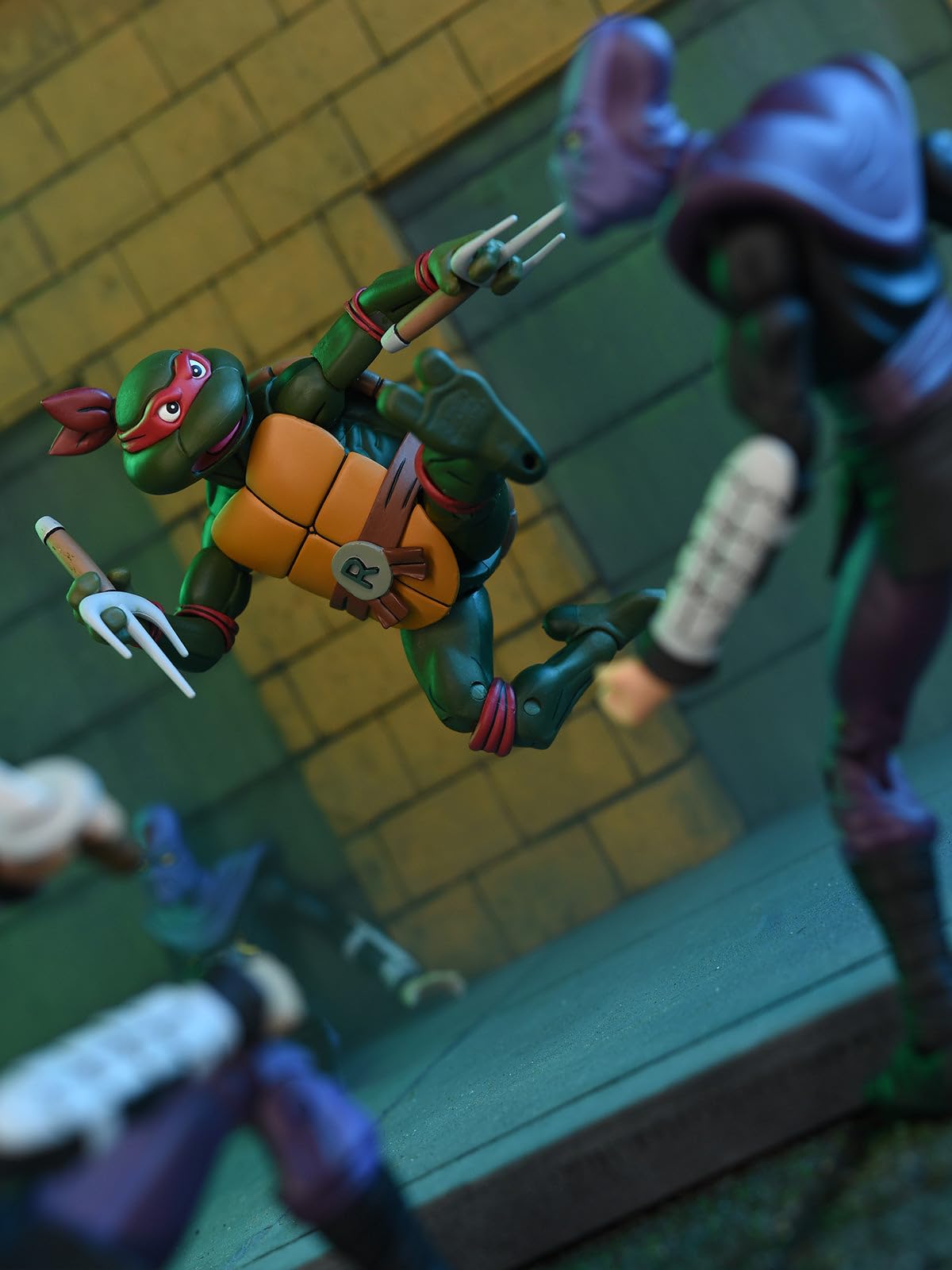 NECA Raphael Cartoon Action Figure 18Cm
