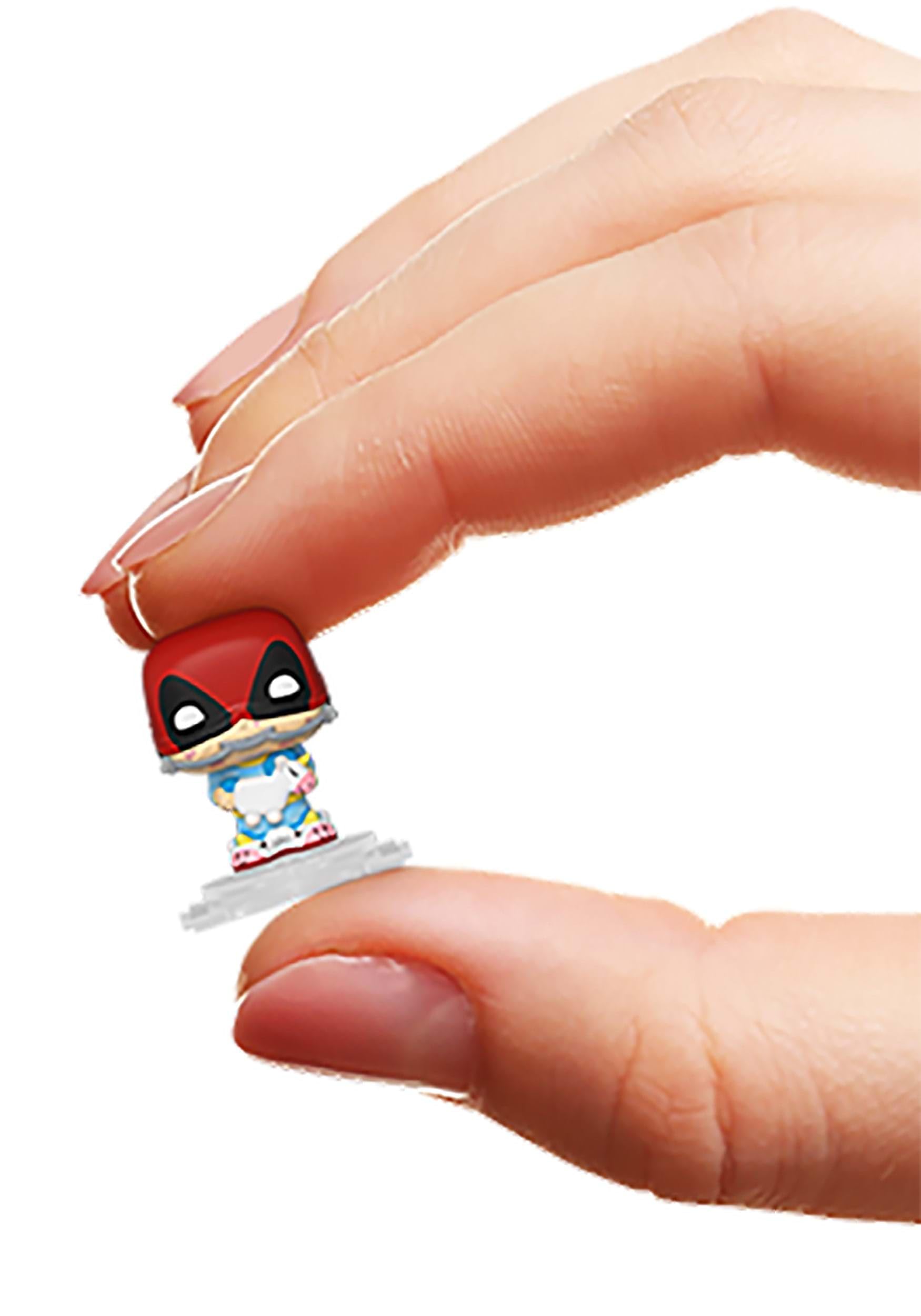 Funko Bitty POP! Deadpool - Sleepover, 4-Pack and A Surprise Mystery Mini Figure - 0.9 Inch (2.2 Cm) Collectable - Stackable Display Shelf Included
