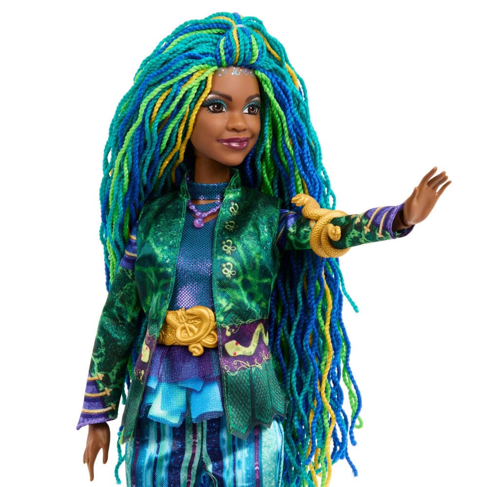 Mattel Disney Descendants: The Rise of Red Fashion Doll & Accessory Uliana, Younger Sister of Ursula with Movie-Inspired Clothes & Necklace