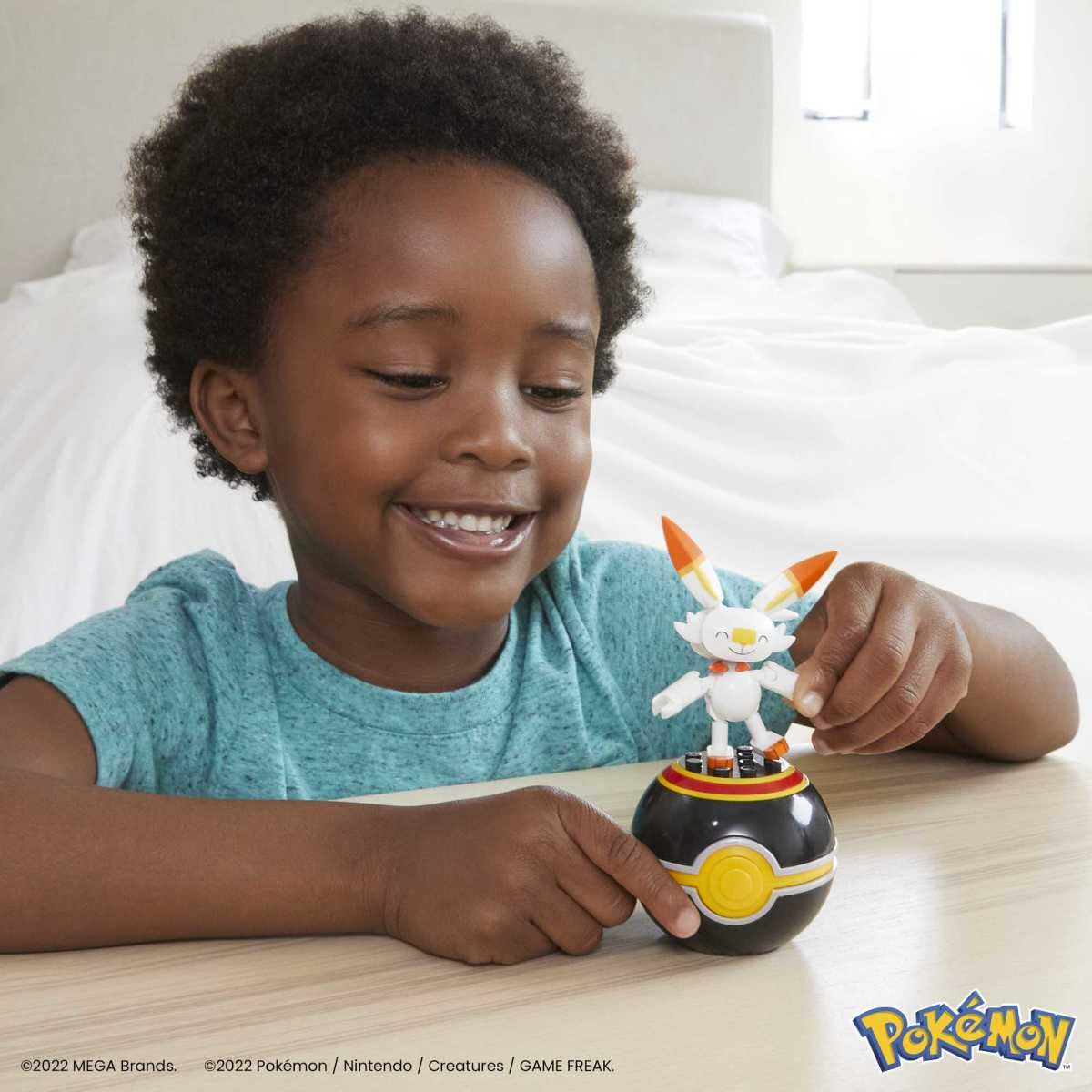 Mega Construx Pokemon Series 17 Scorbunny Figure Building Set with Luxury Poke Ball