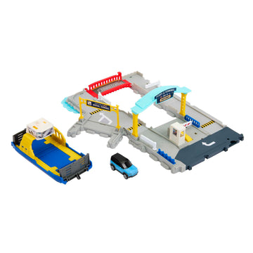 Matchbox HMH29 Ferry Port Set with Detachable Wheeled Ferry, Elements to Activate Manually or with The Help of The Land Rover Car, Children's Toy