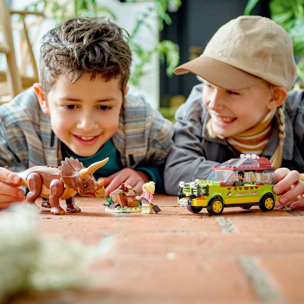 LEGO 76959 Jurassic World Triceratops Ecology Set