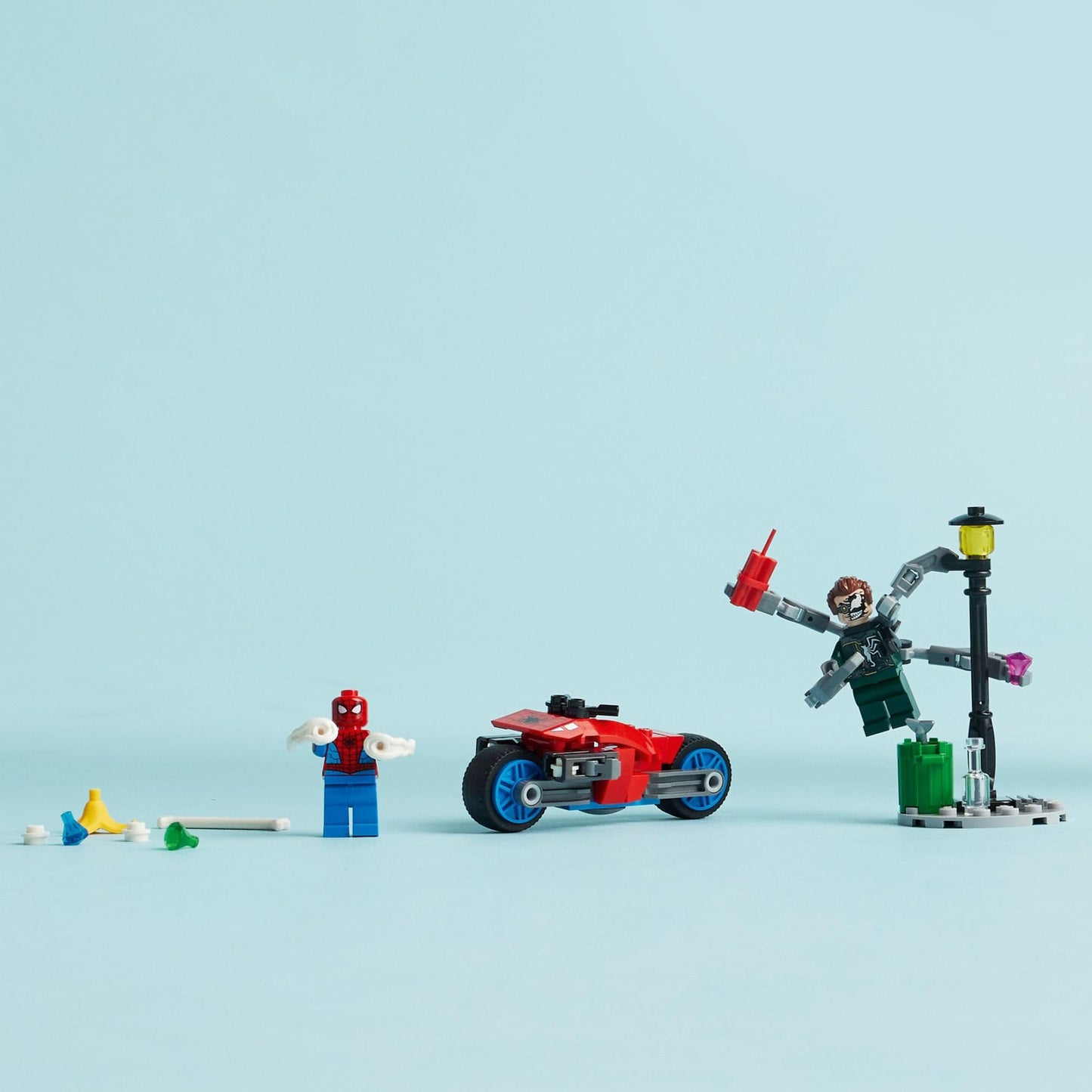 LEGO Marvel Motorcycle Chase: Spider-Man vs. Doc Ock, Buildable Toy for Kids with Stud Shooters and Web Blasters, 2 Marvel Minifigures, Super Hero