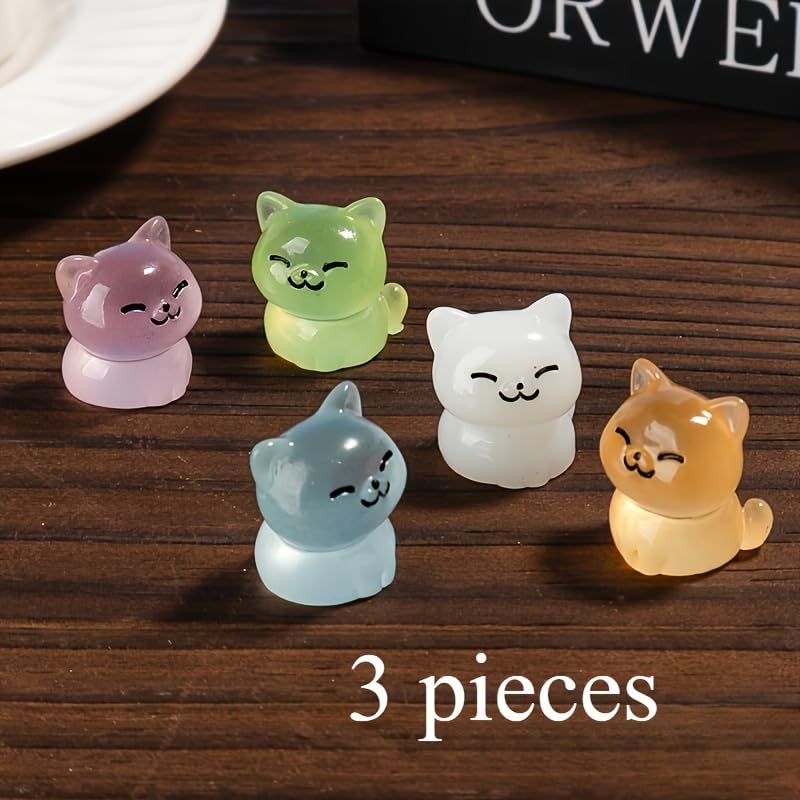 Veloshine 3Pcs Luminous Mini Resin Cat, Suitable for Gardens, Aquariums, Decorations, Birthday Parties and Handicrafts
