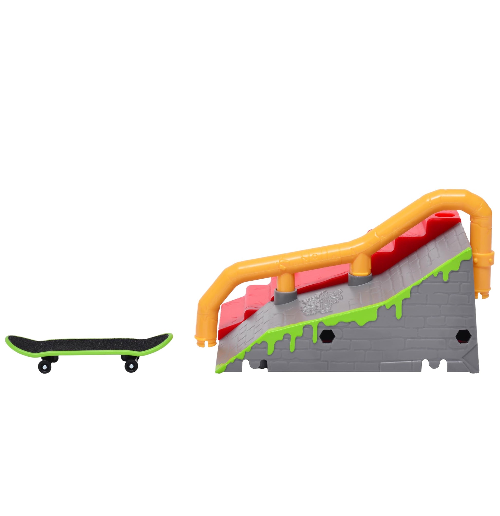 Legend Toys Teenage Mutant Ninja Turtles Finger Skateboard Playset
