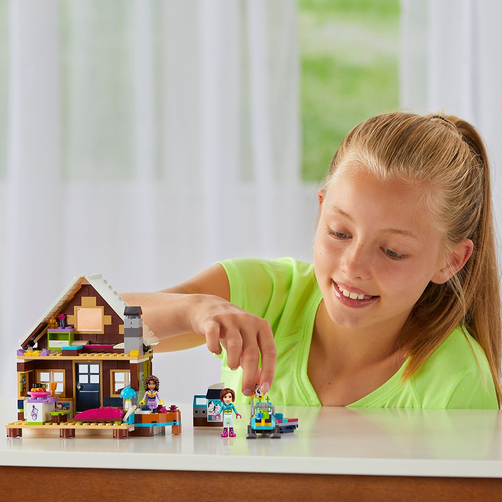 LEGO Friends Snow Resort Chalet 41323 Building Kit (402 Piece)