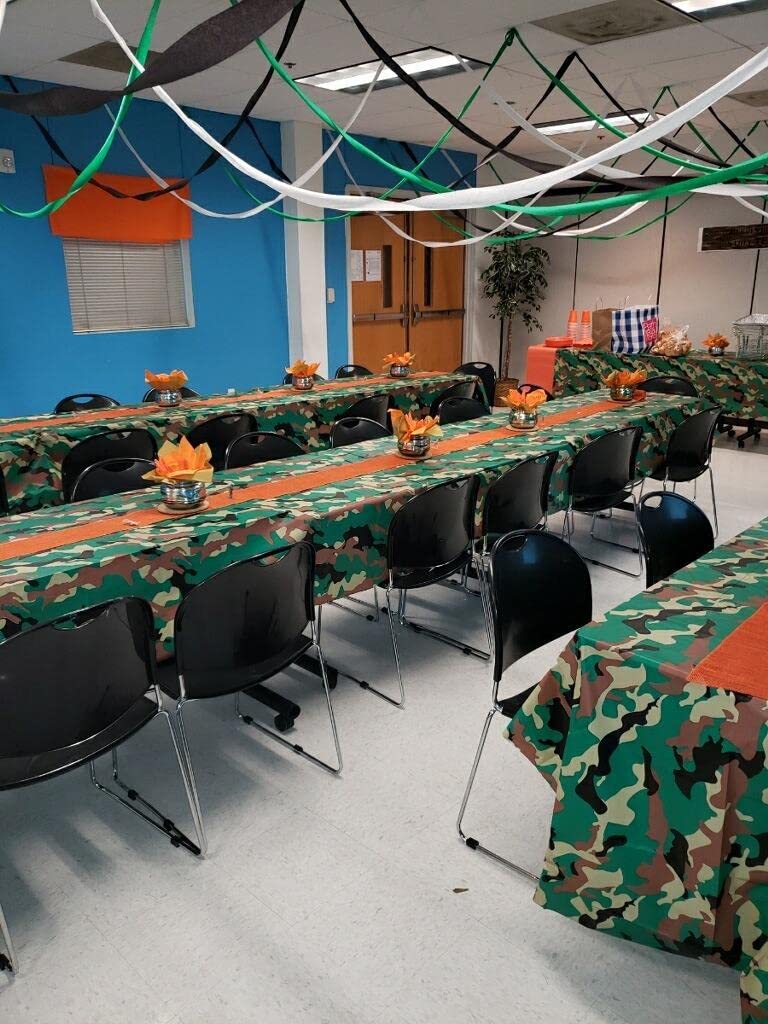 Oojami Pack of 4 Camouflage Plastic Tablecover - 54? x 108? Rectangular Camo Tablecloth - Ideal for Outdoor BBQ, Hunting Theme, Military Party