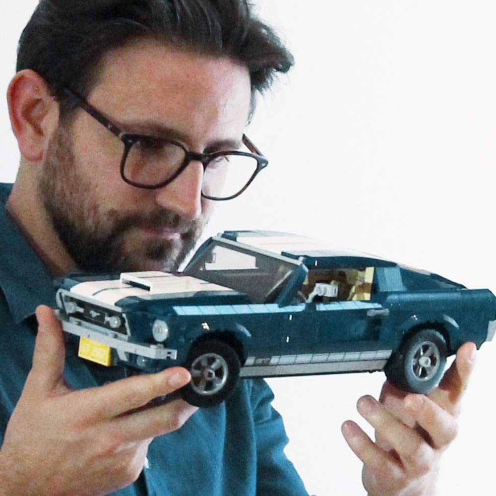 LEGO Creator Expert Ford Mustang 10265 Building Set - Exclusive Advanced Collector's Car Model, Featuring Detailed Interior, V8 Engine, Home and