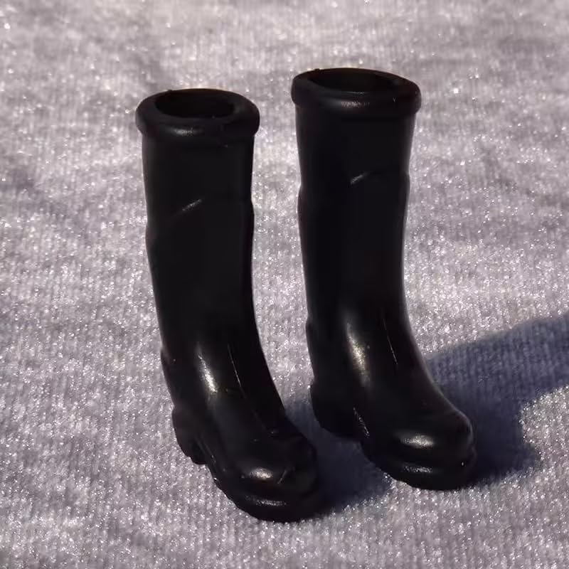 1Pair Black 1/12 Miniature Rubber Boots Dollhouse Garden Accessories Lightweight Dollhouse Decor