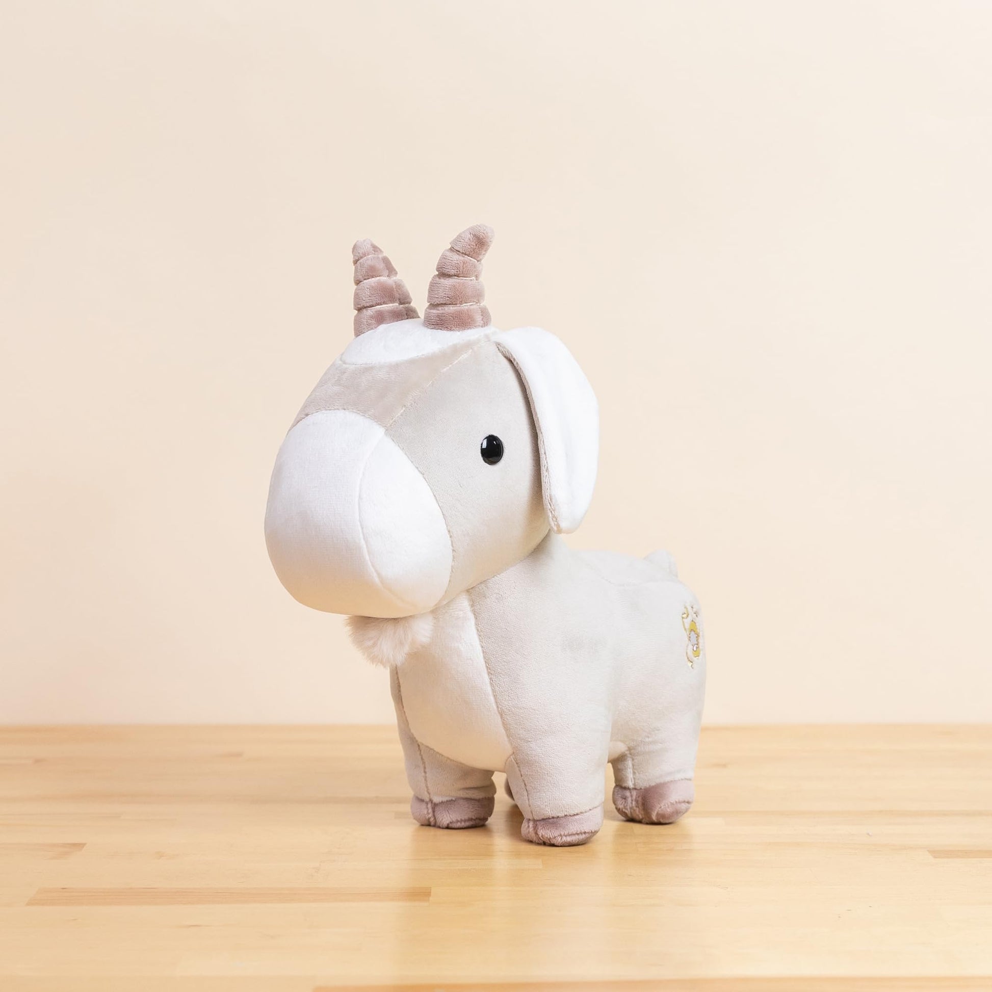 Bellzi Goat- Cute Stuffed Animal Plush Toy - Adorable Soft Goat Toy Plushies and Gifts - Perfect Present for All Ages - Goati