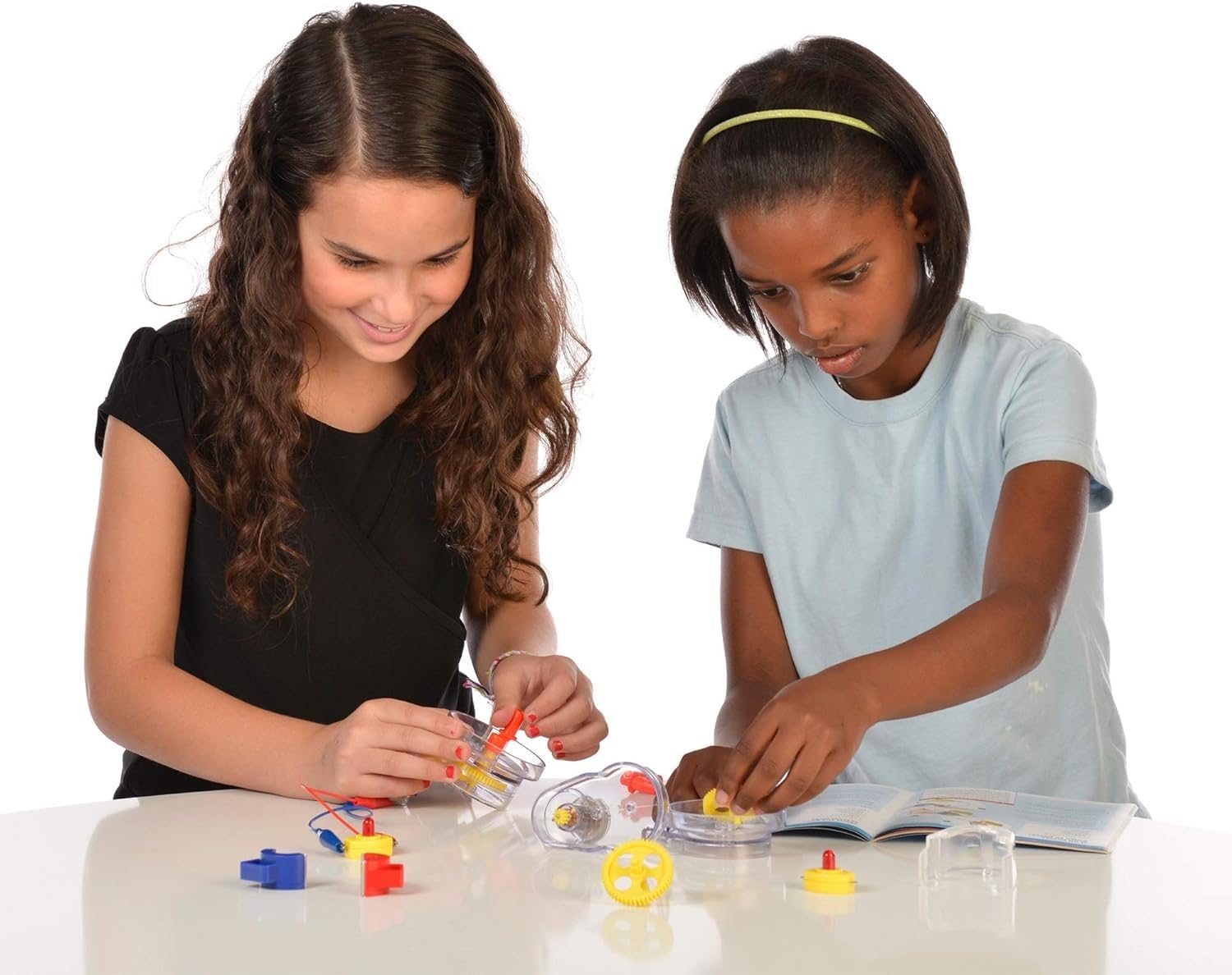 Thames & Kosmos Motors & Generators Science Kit | 25 Guided STEM Experiment Lessons | 48 Page Color Student Guide | Grades 3-6 | Ages 8+ | Play