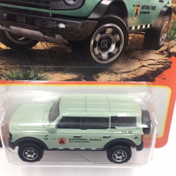 Matchbox 2021 Ford Bronco 25/100 (Mint Green) 1:64 Scale Die-Cast Metal Collectible Truck for Kids