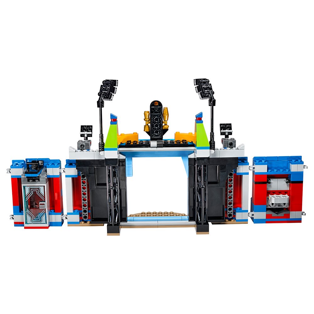 LEGO Super Heroes Thor Vs. Hulk: Arena Clash 76088 Building Kit (492 Piece)