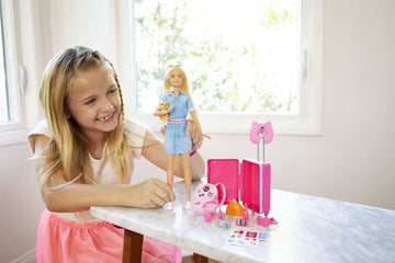 Barbie Dreamhouse Adventures Doll & Accessories, Travel Set with Blonde Fashion Doll, Puppy & 10+ Pieces, Suitcase Opens & Closes
