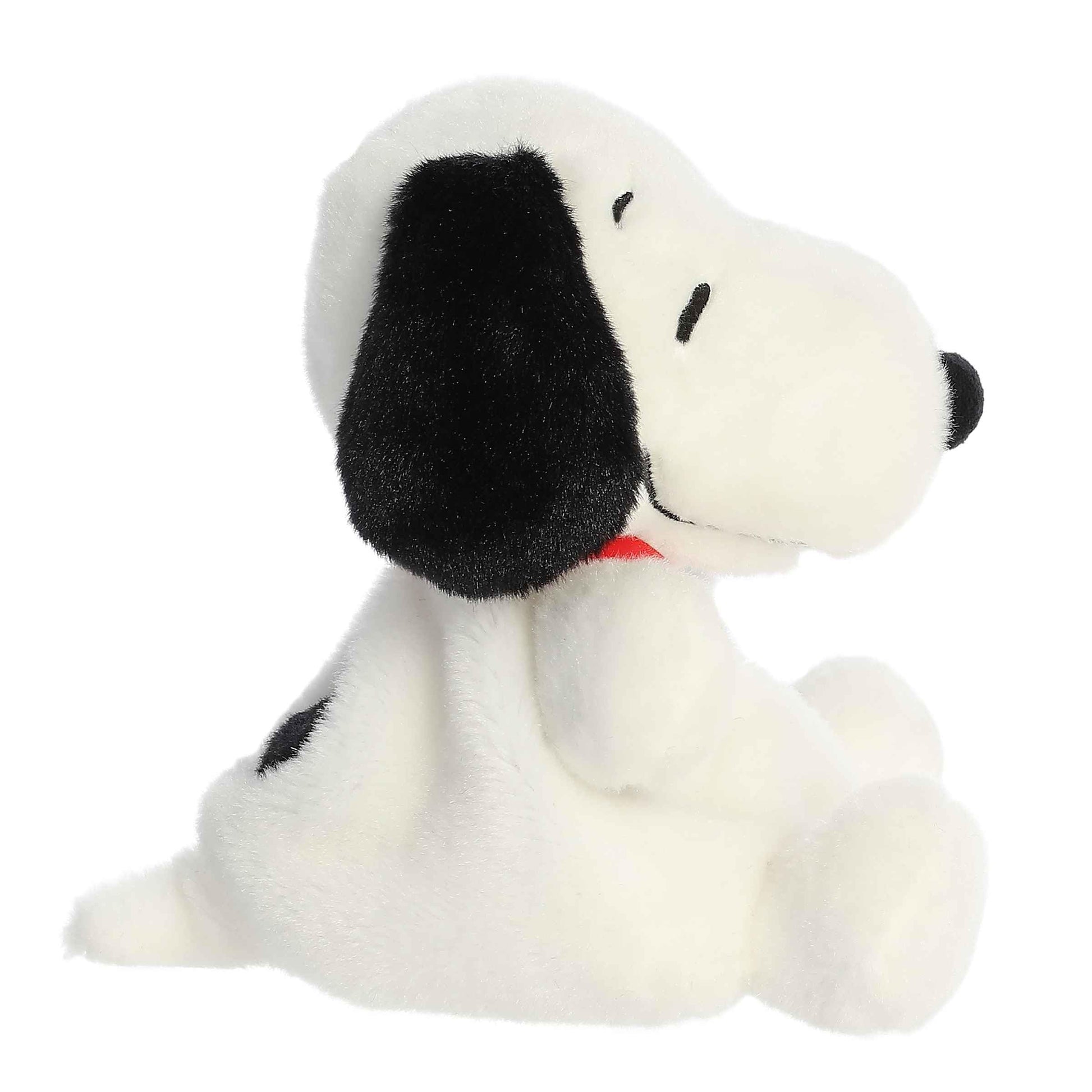 Aurora® Adorable Peanuts® Palm Pals™ Snoopy Stuffed Animal - Officially Licensed Toys for All Snoopy Fans - Nostalgic Gift for Adults and Birthday