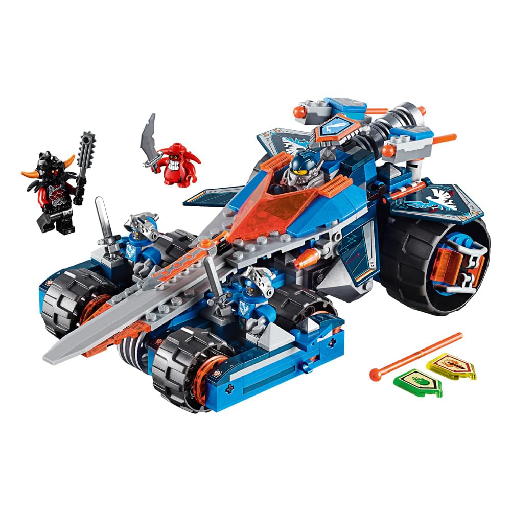 LEGO Nexo Knights Clay's Rumble Blade Kit (367 Piece)