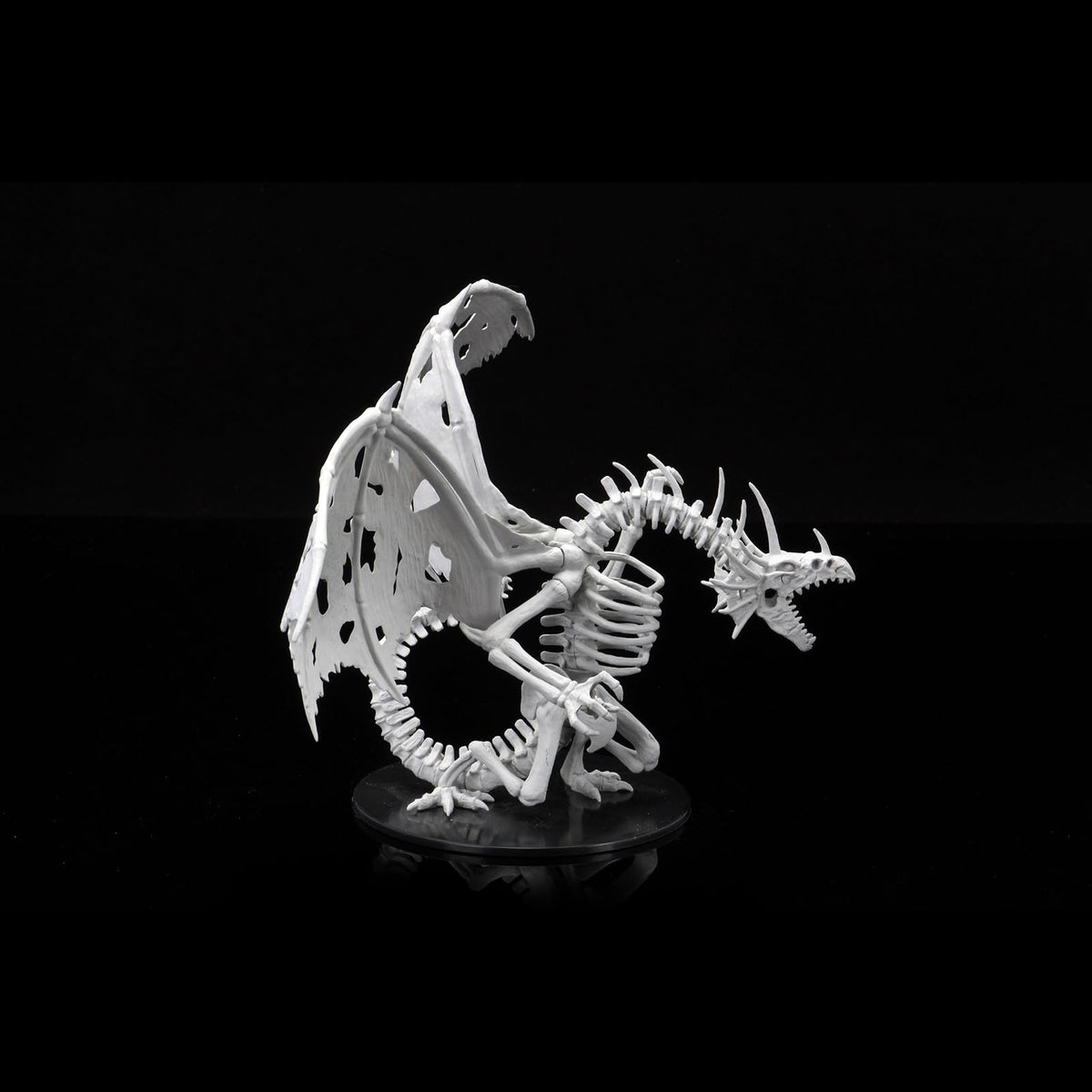 WizKids Pathfinder Battles Deep Cuts - Gargantuan Skeletal Dragon