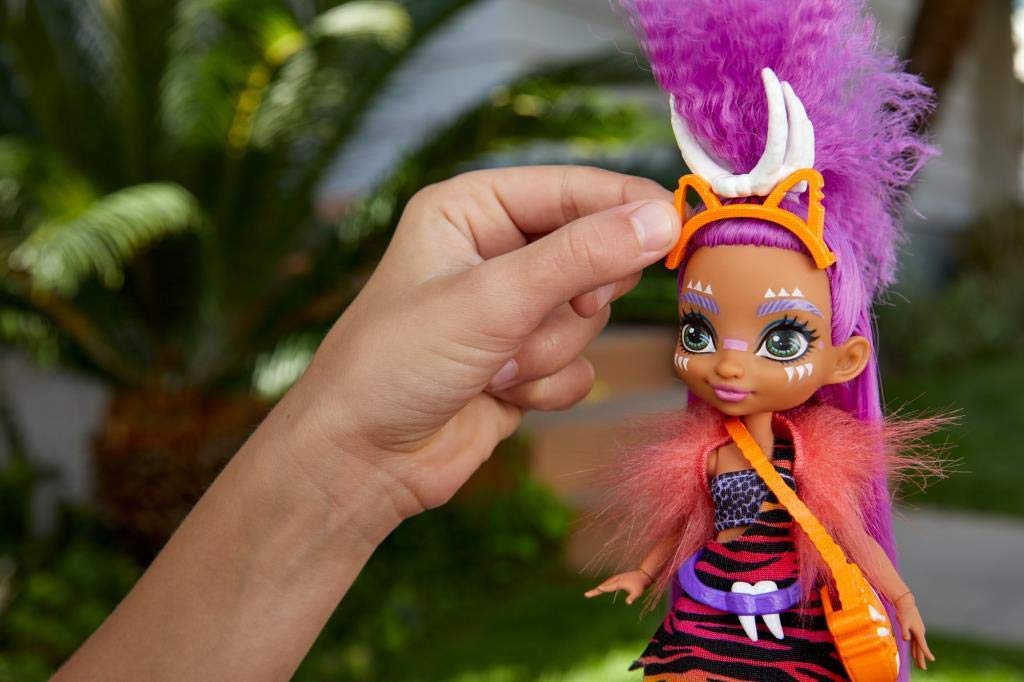 Cave Club Roaralai Doll