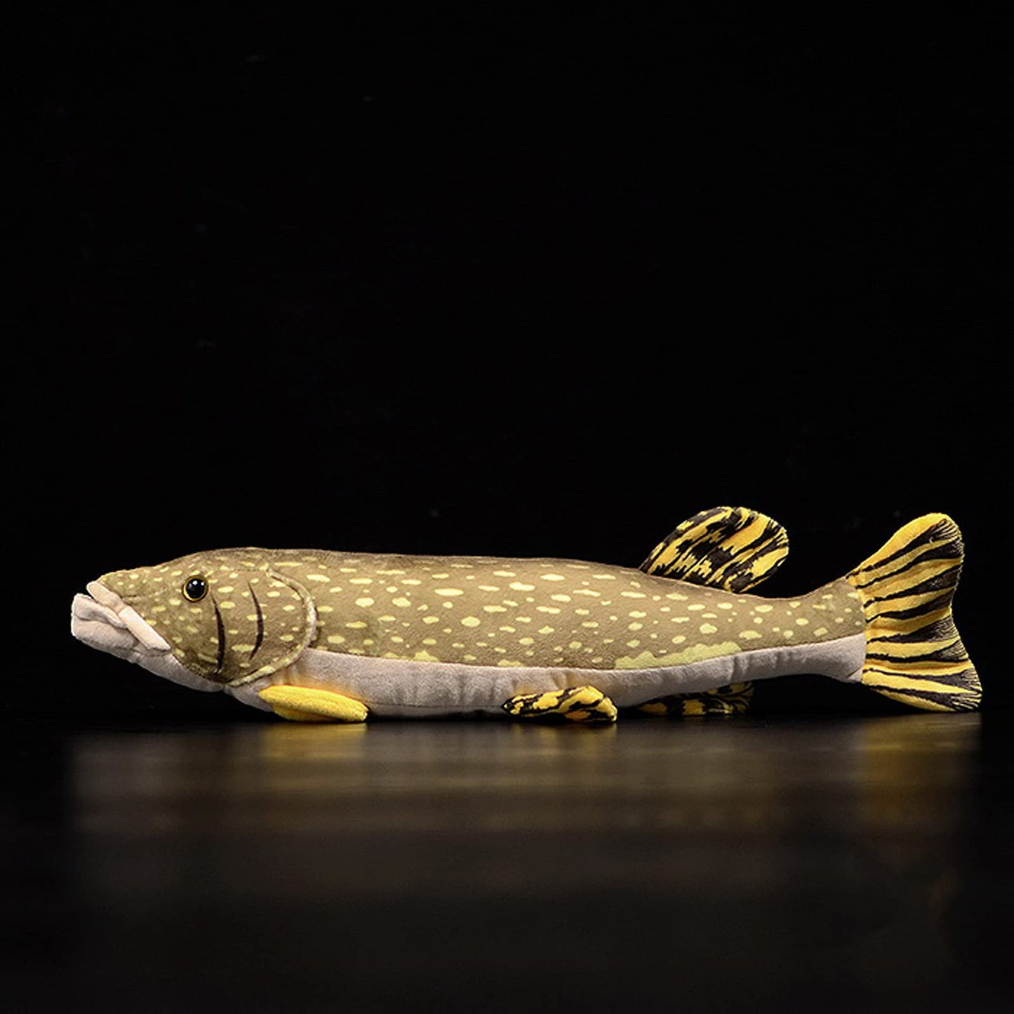 Realistic Northern Pike Fish Stuffed Plush Toy - Simulation 18.5” Lifelike Depth Ocean Animals Pike Plushie Toys Figur, Super Soft Sea Creatures Fish