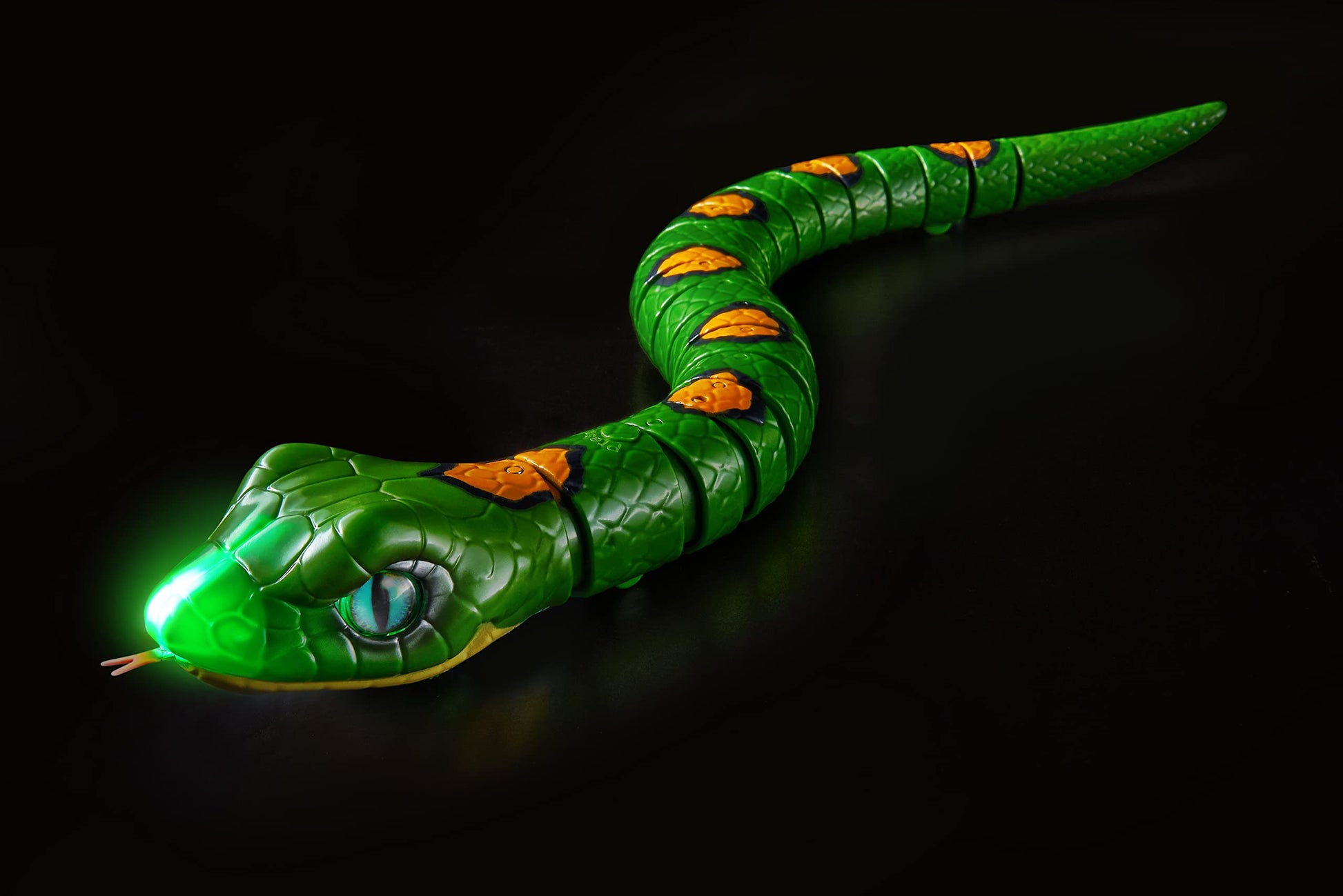 Robo Alive Slithering Snake Series 3 Green by ZURU Battery-Powered Robotic Light Up Reptile Toy that Moves (Green),7150B