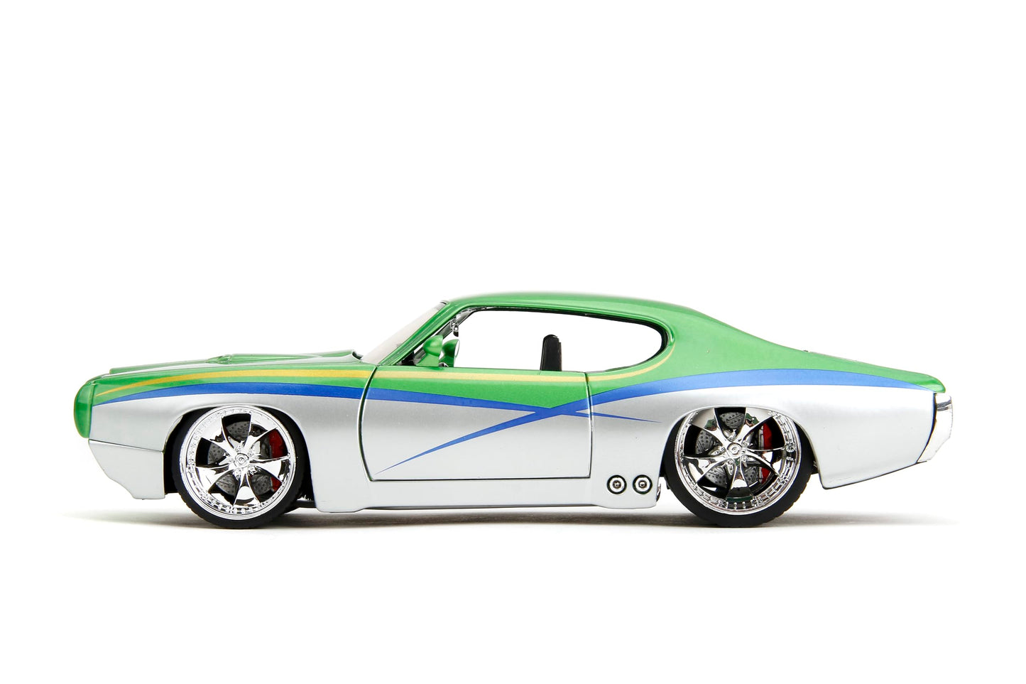 Jada Toys Bigtime Muscle 1:24 1969 Pontiac GTO Die-cast Car - Opening Doors, Hood, Trunk, Rubber Tires(Candy Silver/Green)