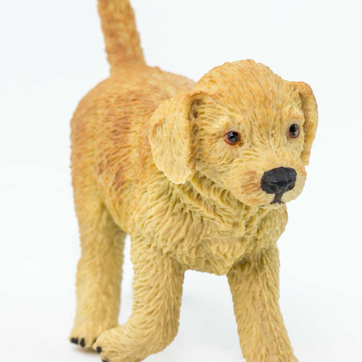 Safari Ltd. Golden Retriever Puppy Figurine - Hand-Painted, Lifelike 2.75" Model Figure - Fun and Educational Toy for Boys, Girls & Kids Ages 1+