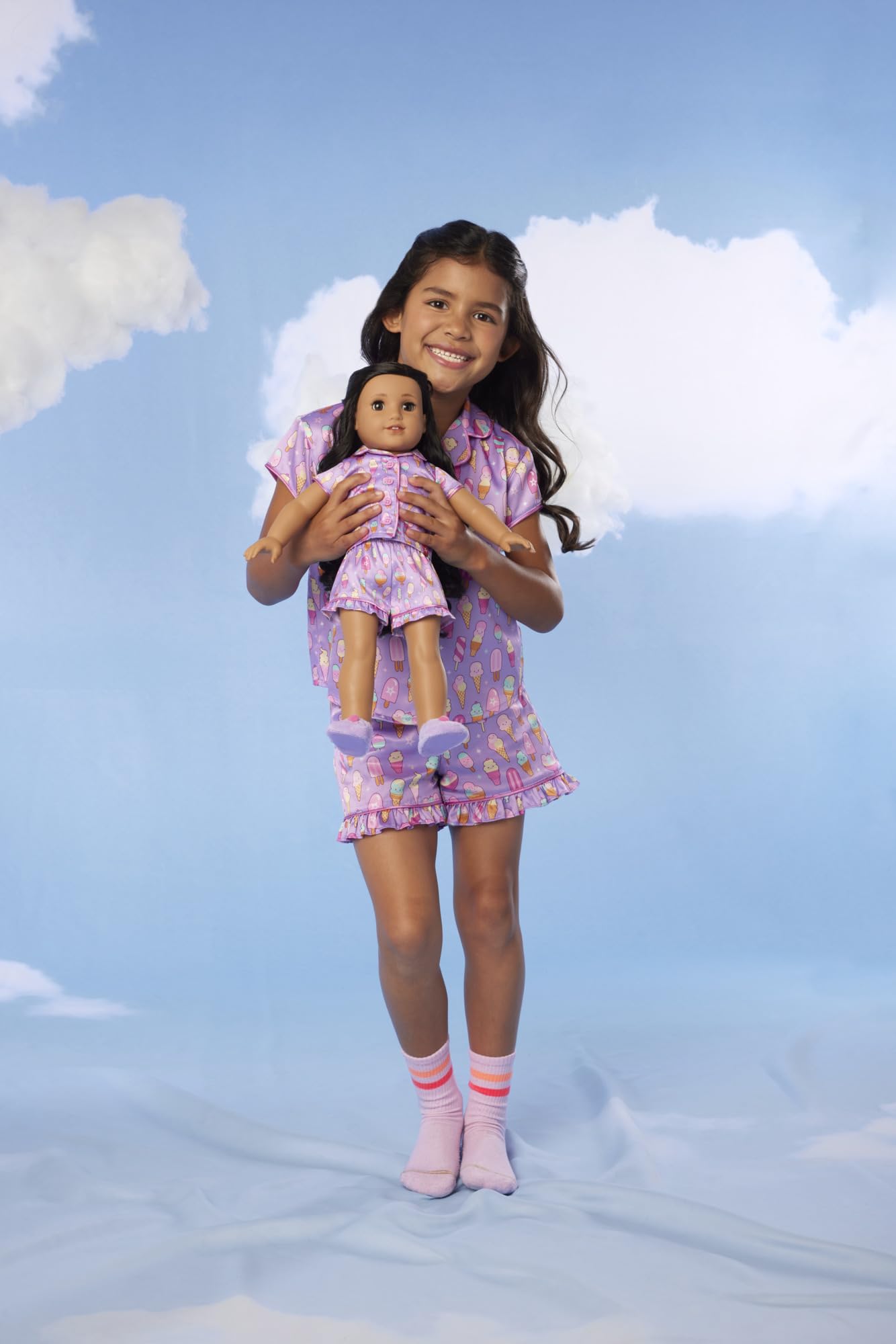 American Girl Truly Me, 18-inch Doll Clothes, Sweet Dreams PJs Outfit, with Satin PJ Top and Shorts, Ages 6+ (Dolls Sold Separately)