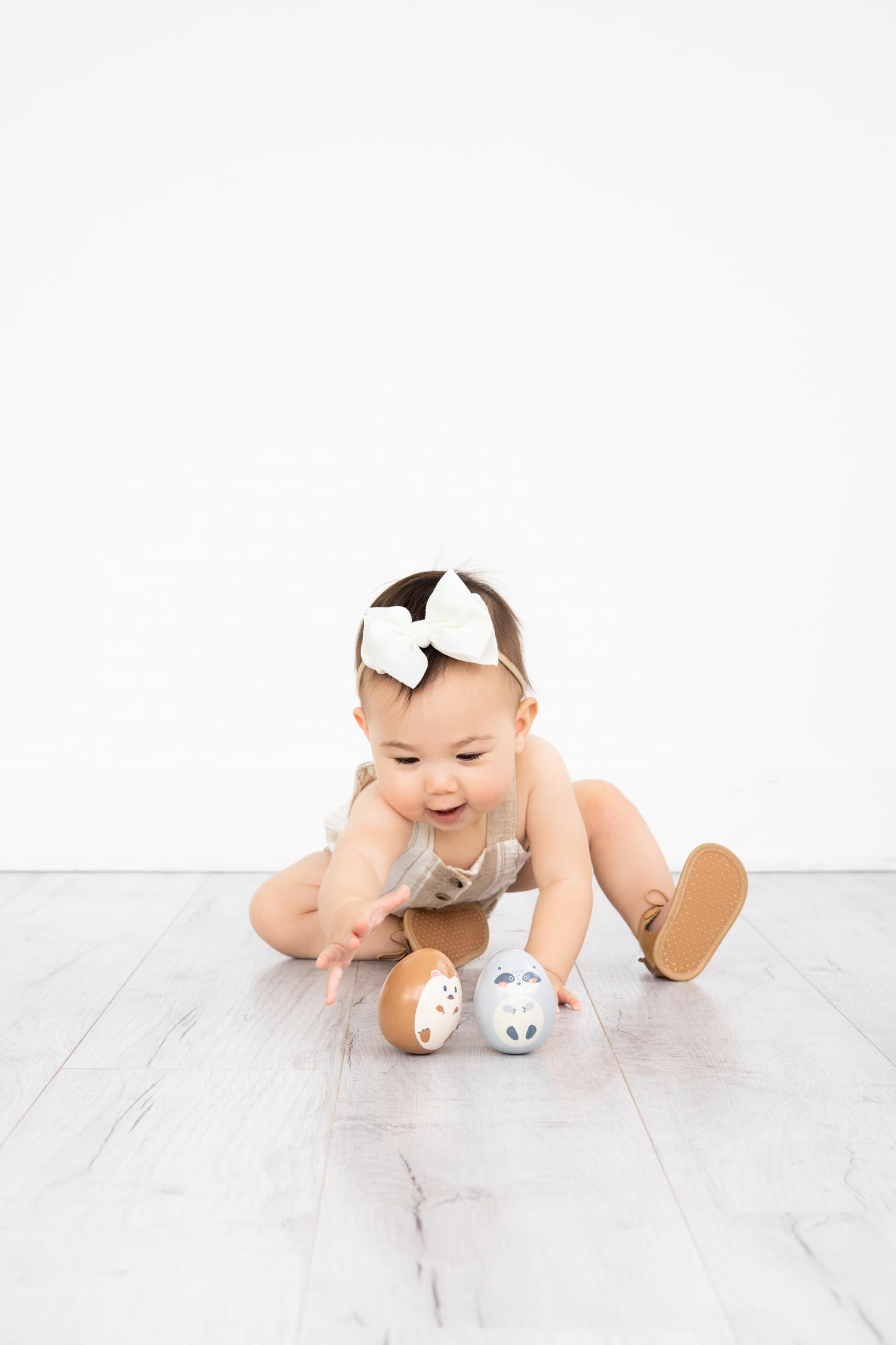 Pearhead Baby Wooden Wobble Toy Set, Raccoon and Hedgehog Balance Toys