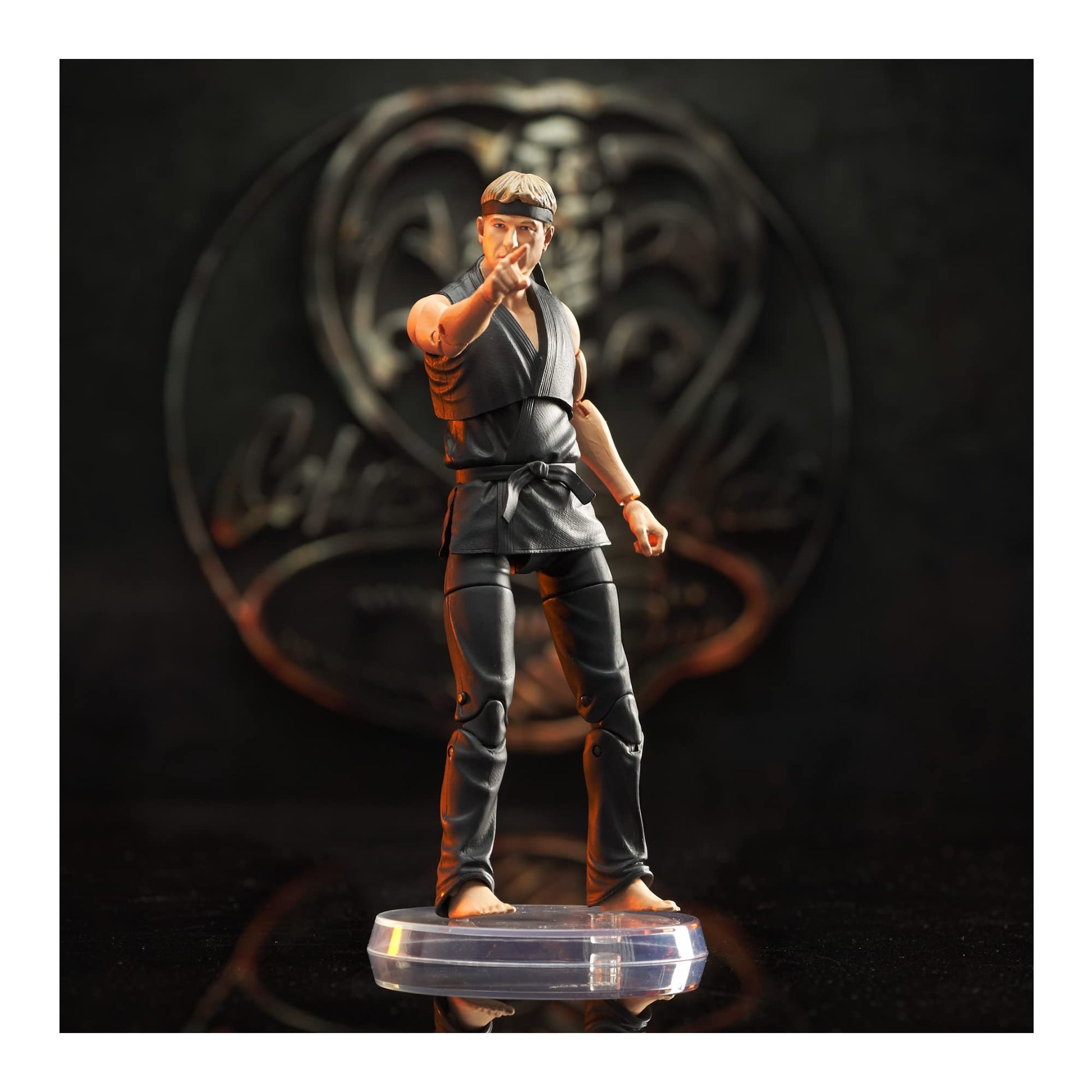 Diamond Select Toys Cobra Kai: Johnny Lawrence Action Figure, Multicolor