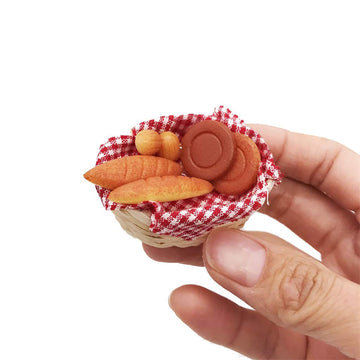 SXFSE Dollhouse Decoration Accessories,1/12 Mini Dollhouse Miniature Food Bread Toast with Basket