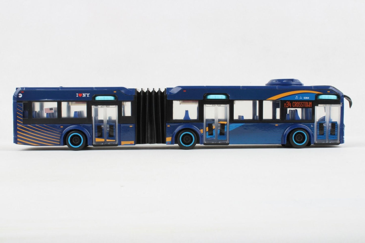 Volvo MTA NYC Articualted Bus, New York City 1/43 Scale New in The Box by Daron World Wide.