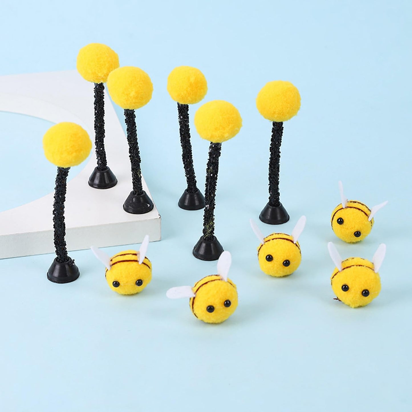 ArrErr 8 Pack Wool Felt Bees with Bee Tentacle Antenna 1 Inch Plush Bee Decor for Bees Tentacle Headbands Gender Reveal Party Baby Shower Themed Event