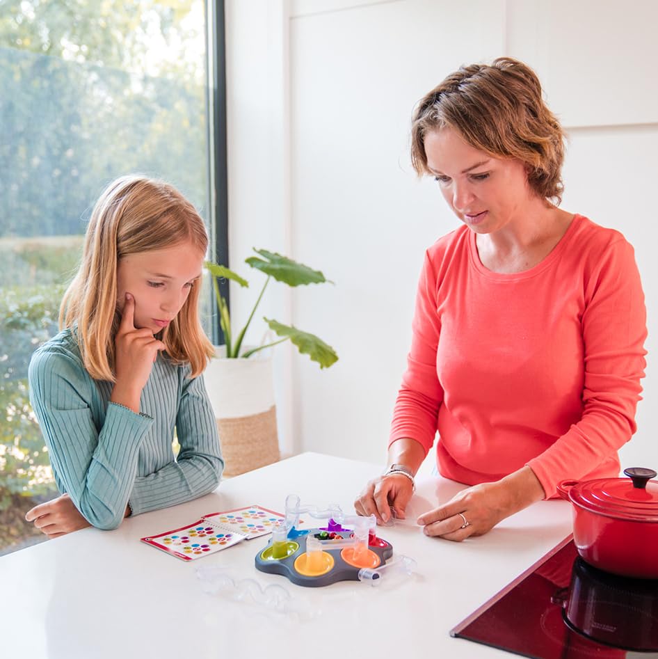 SmartGames Drop Zone - Gravity-Powered Logic Puzzle with 80 Challenges for Ages 8+