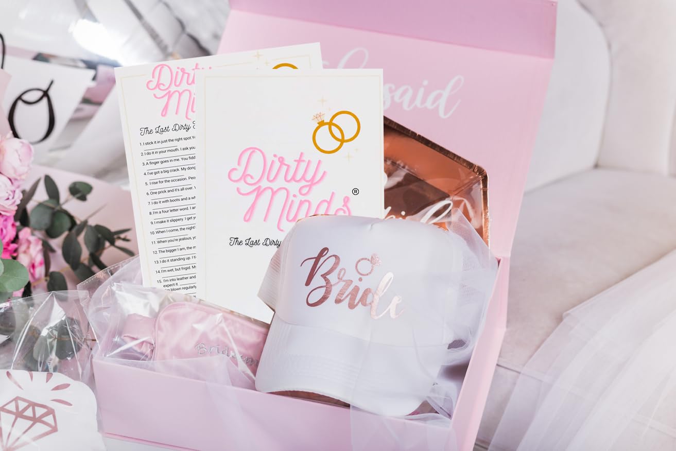 TDC Games Dirty Minds Bridal Shower Games for Adults, Bachelorette Party Quiz with Naughty Clues for 25 Guests, Funny Wedding Shower Games