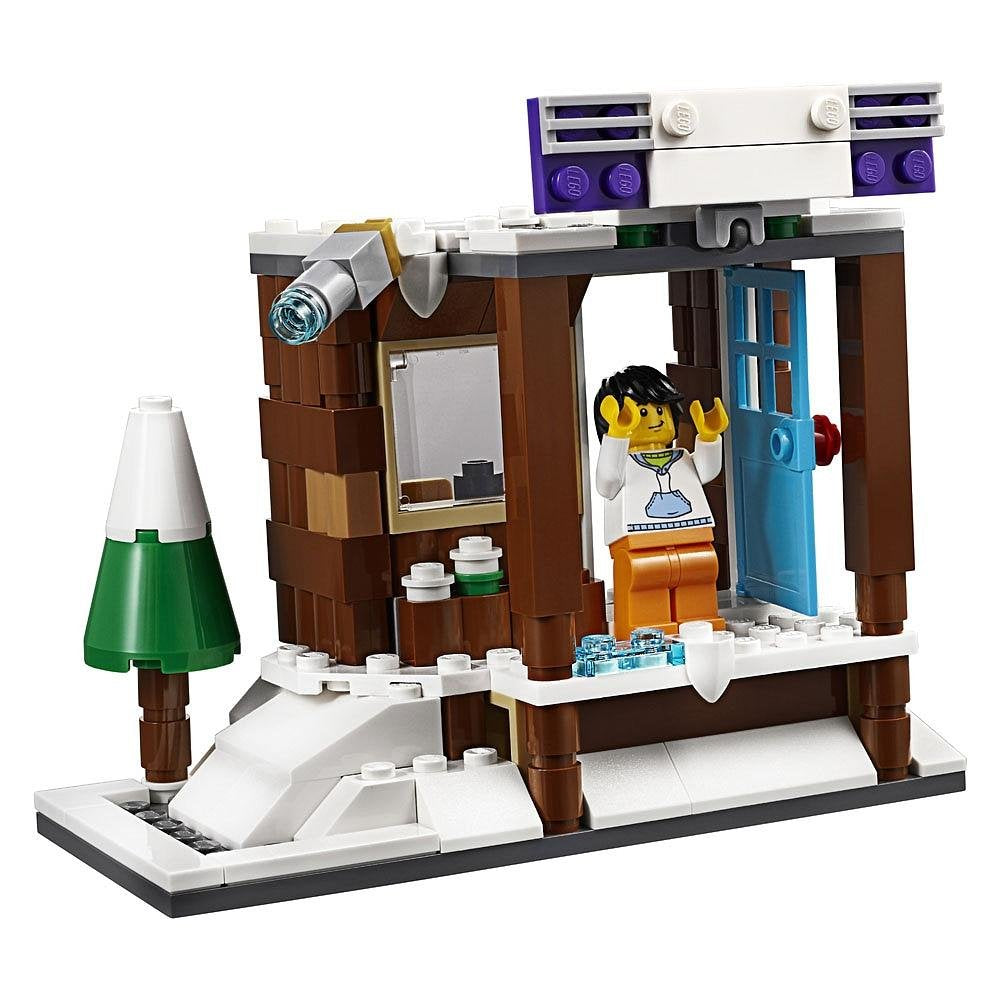 LEGO Creator 3in1 Modular Winter Vacation 31080 Building Kit (374 Piece)
