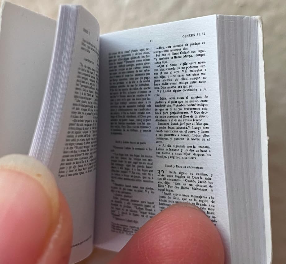Miniature Spanish Bible 'Dios Habla Hoy', 1.5 Inch Religious Book, Gold Cover with Cross Design