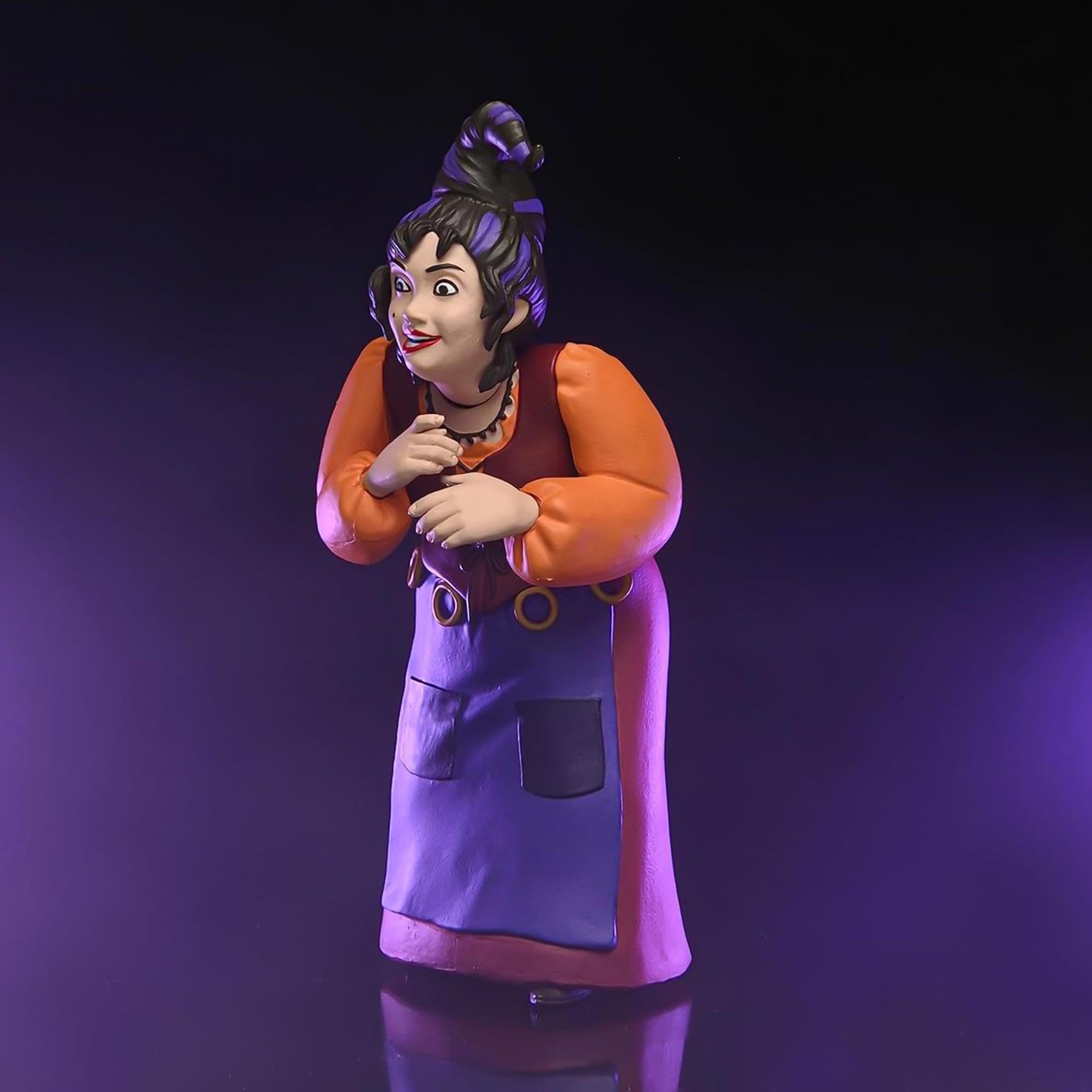 NECA Hocus Pocus: Toony Terror Mary Sanderson 6" Action Figure