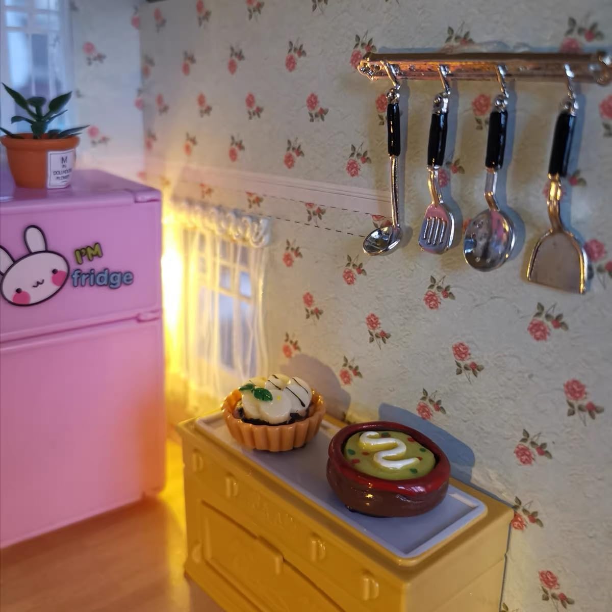 1:12 Scale Stainless Steel Mini Kitchen Tools for Dollhouses, Realistic Utensil Set for Fairy Gardens, DIY Craft Dioramas and Model Displays